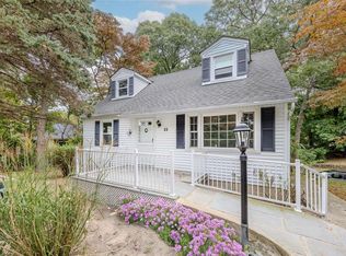 43 Valley Dr, Sound Beach, NY 11789