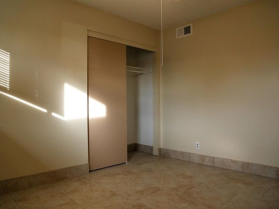 5th image of 1318 E Peoria Ave