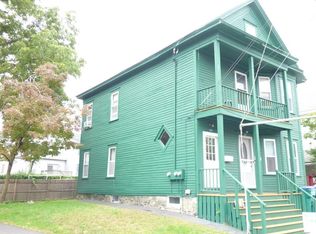 197 Stackpole St, Lowell, MA 01852