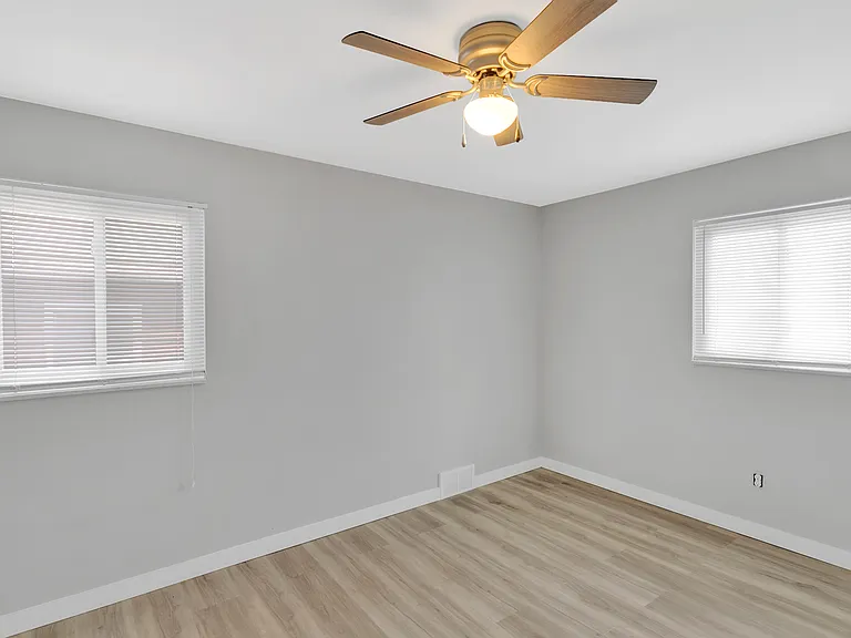 6565 Rosemoor St #2 — Photo 16