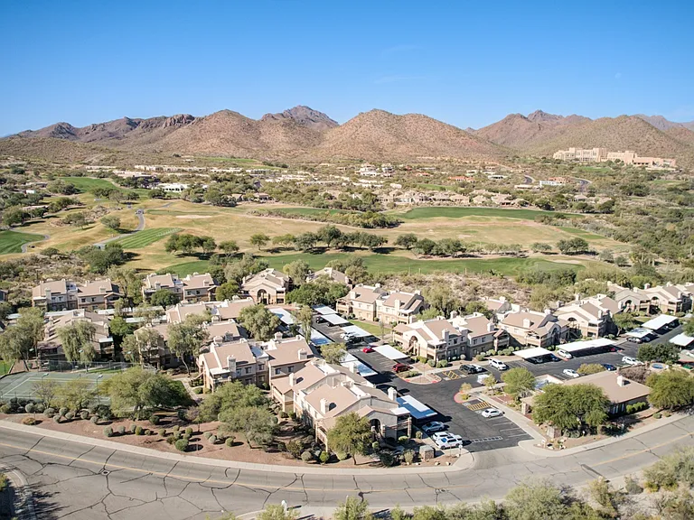 Starrview at Starr Pass Apartment Homes — Photo 18
