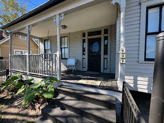 2nd image of 407 Walton St