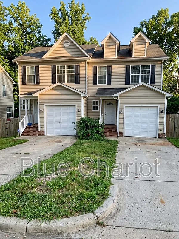 3 bed, 2.5 bath, 1114 sqft, $2,100 — Photo 1