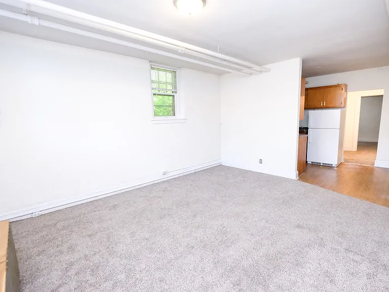 Grand Apartments | 3749 — Photo 13