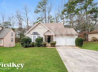 543 Sutters Mill Rd, Stone Mountain, GA 30087