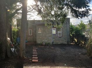 3064 NE Blakeley St, Seattle, WA 98105