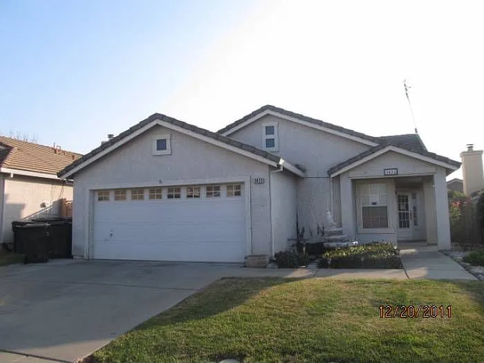 3422 Alder Canyon Way photo 1