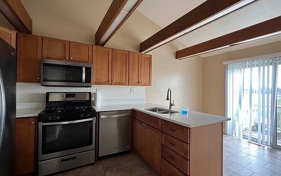2nd image of 1238 Ballantrae Pl APT C