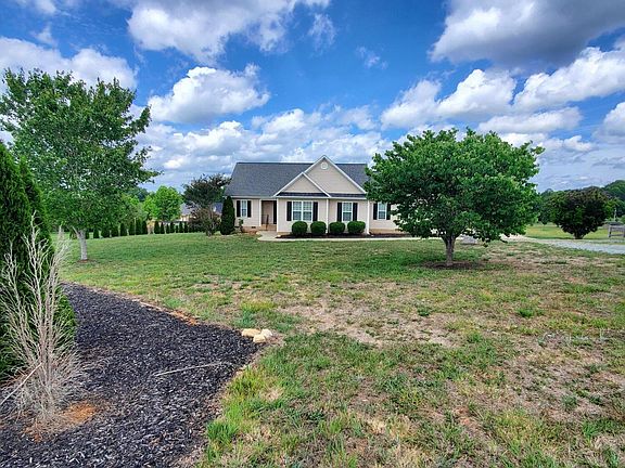3rd image of 7005 Rock Pointe Pl