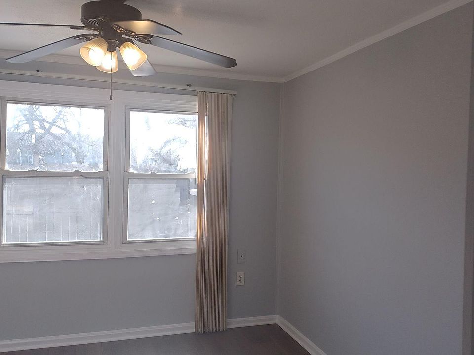 1st image of 2053 Larkhall Rd