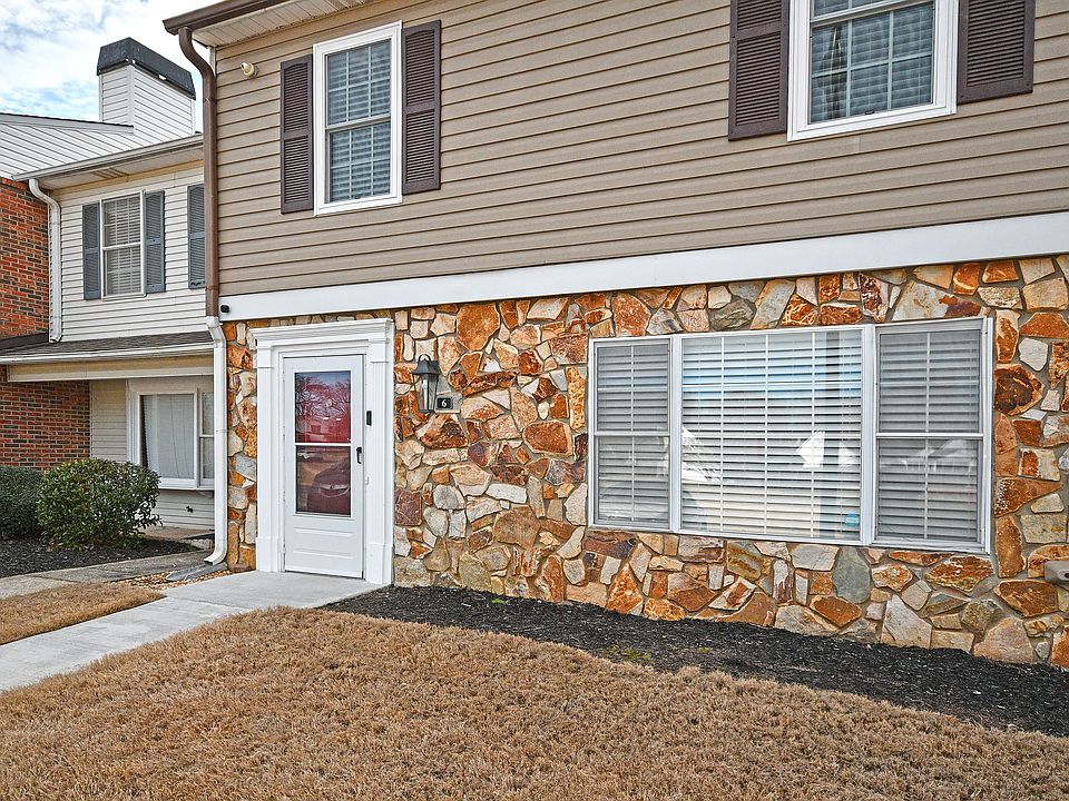 1st image of 6 Birchview St