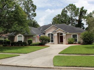 1761 Fiddlers Ridge Dr, Fleming Island, FL 32003