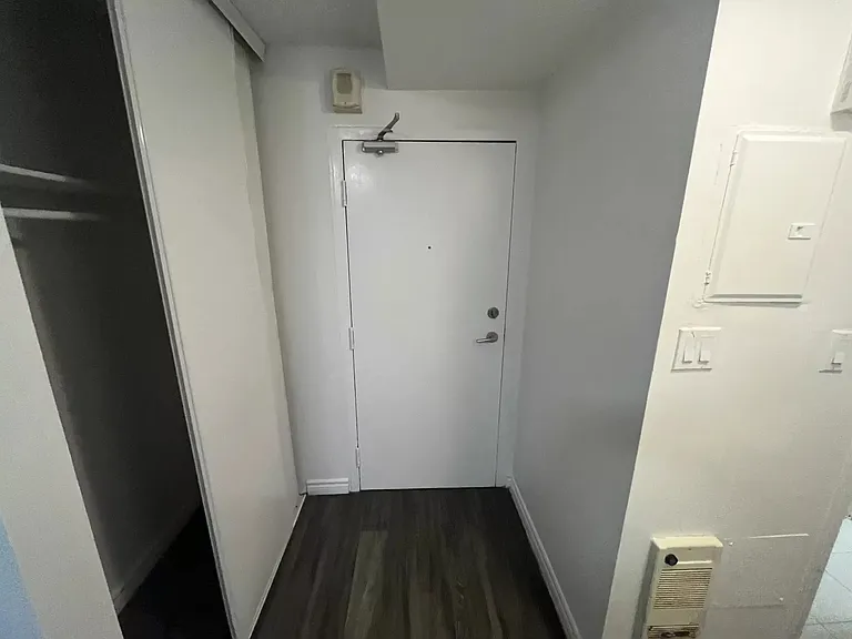 294 Chandler Dr #109 — Photo 9