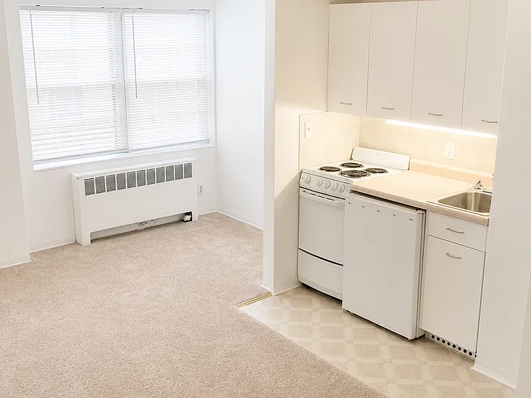 The Avenue apartments — Photo 1