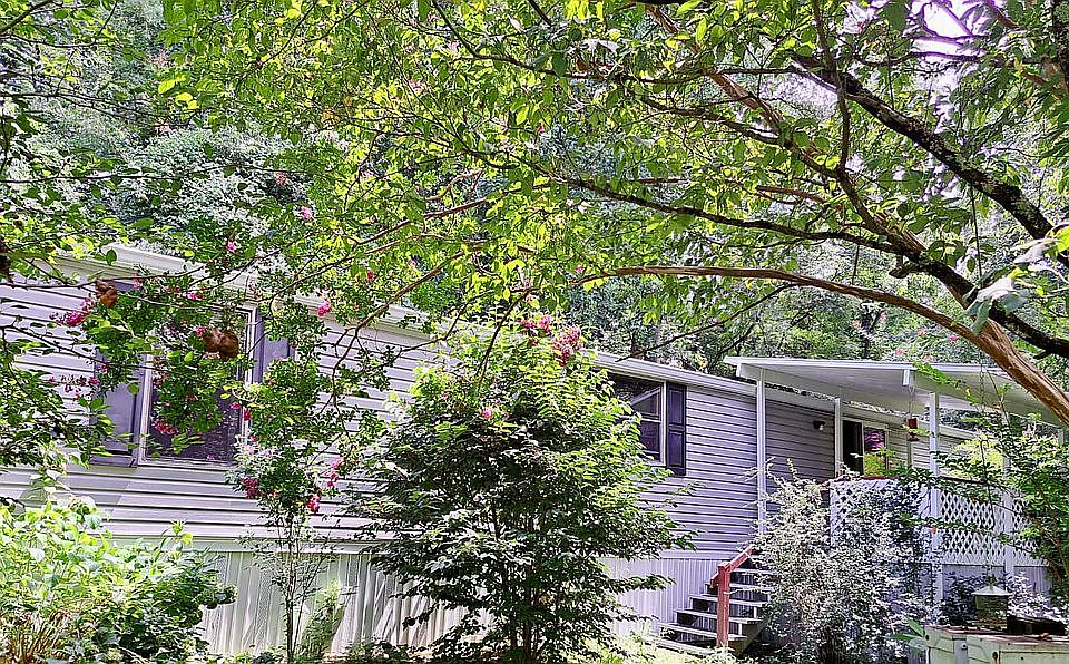 31 Nuthatch Road 