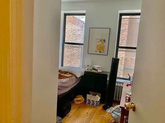 4th image of 3 Allen St #Aa