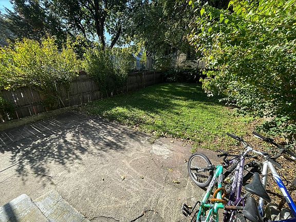 3rd image of 37 Belle Ave