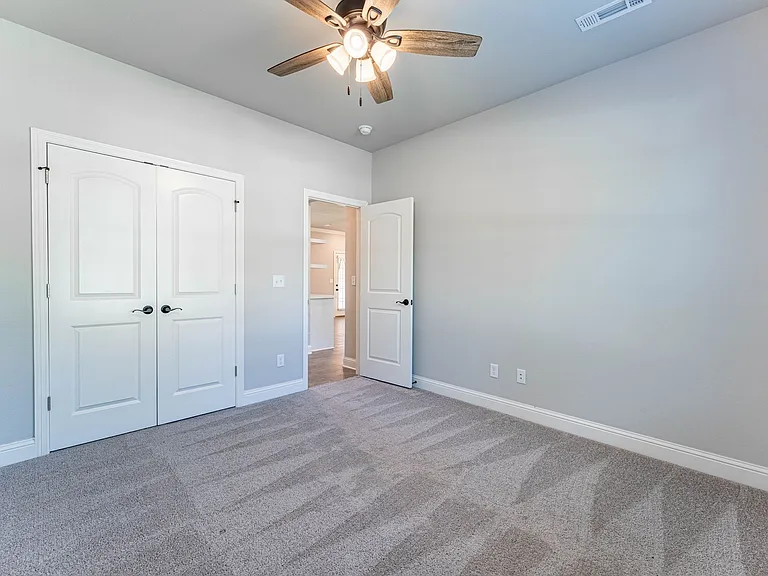 190 Township Dr — Photo 20