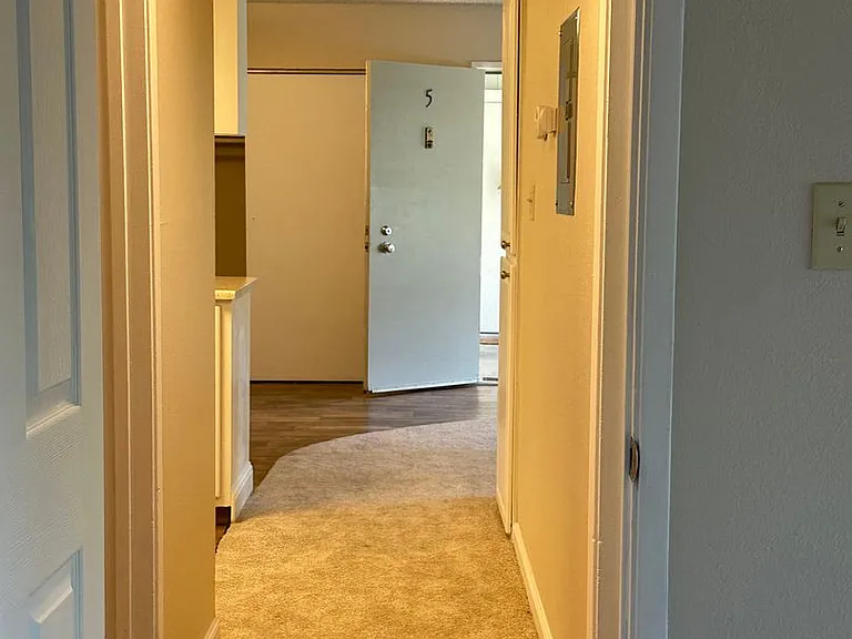 Northridge Terrace Apartments at 4900-4948 Stamas Lane, Fair Oaks California — Photo 65