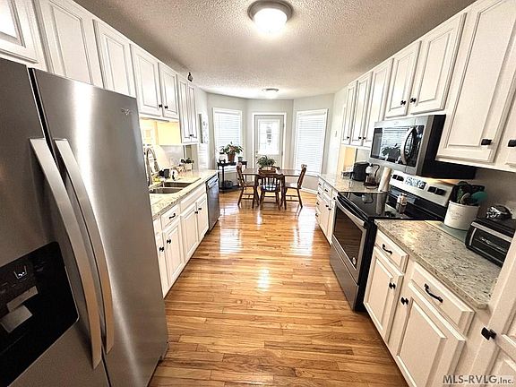 2nd image of 154 Bishop Rd
