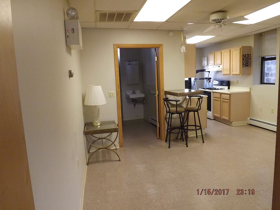 Kitchen/Living area