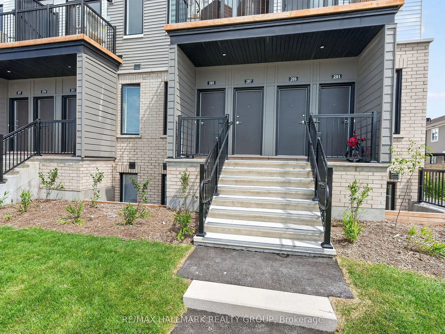 2 bed, $2,000 — Photo 3