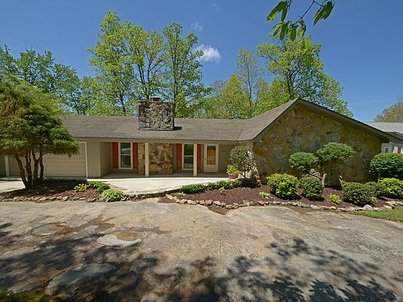 5th image of 126 Eagle Ln