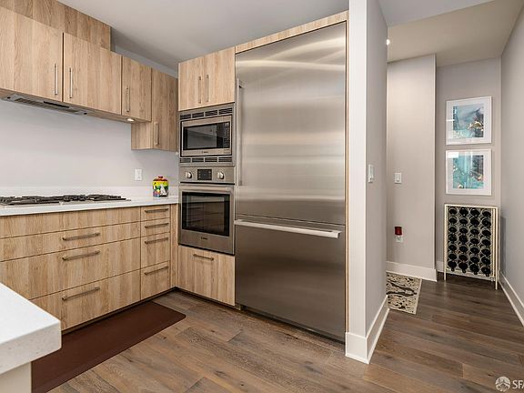 4th image of 72 Townsend St Unit 401