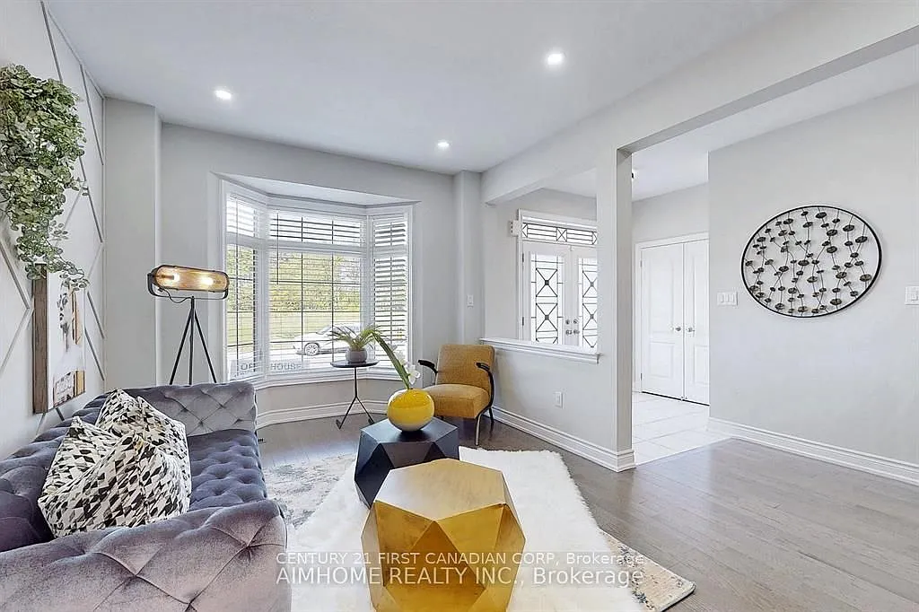 4 bed, $3,700 — Photo 3