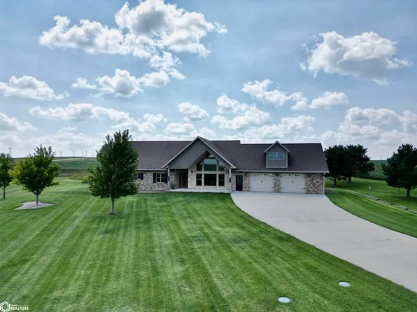 3467 Rolf Ave, Lake View, IA 51450