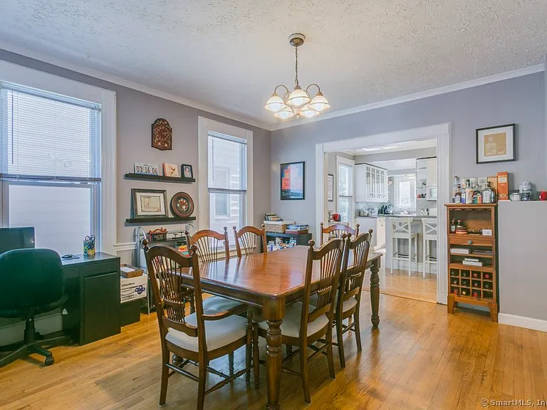 28 Edwards St #1 — Photo 5