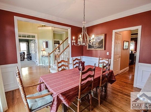 3rd image of 2560 Wood Creek Ct