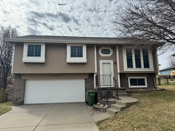 3311 Jason Dr, Bellevue, NE 68123