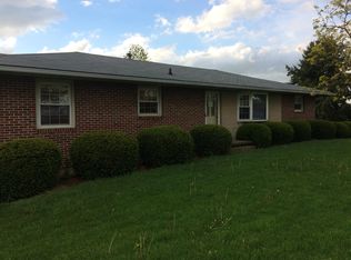 8204 Akron Rd, Sterling, OH 44276