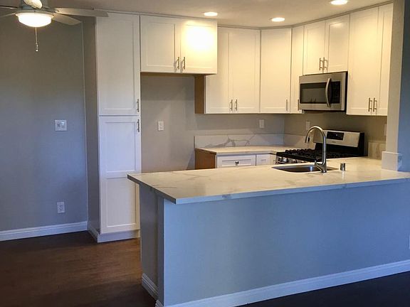 An open plan leading to the great room.