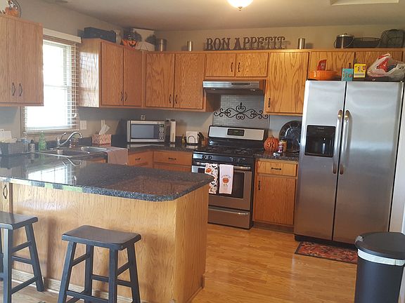 4th image of 816 Covey Ln