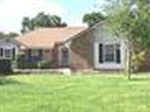 314 Raintree Ln