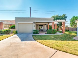 410 Leisure World, Mesa, AZ 85206