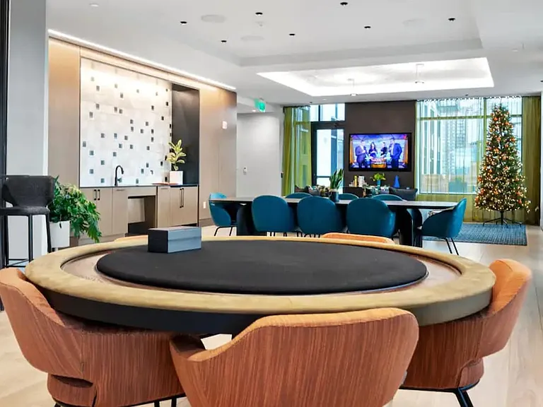 Building's Lounge