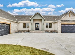 3342 N Bedford Ct, Wichita, KS 67206