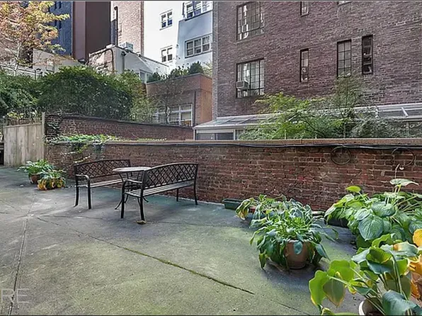 135 East 39th Street image 17 of 20