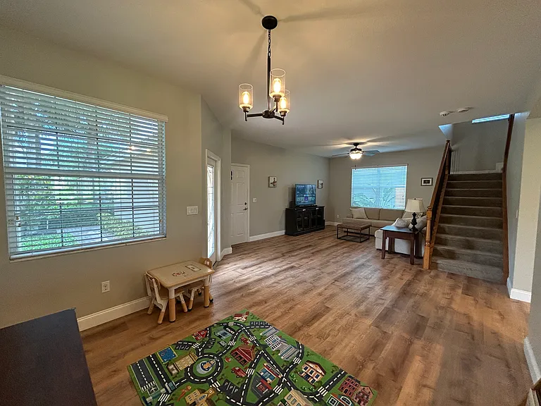Yellow Poplar Dr — Photo 9