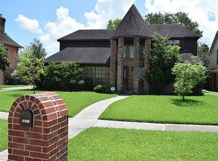6627 La Granada Dr, Houston, TX 77083