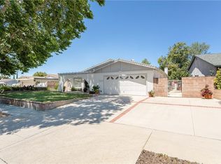 10561 Eton Ave, Chatsworth, CA 91311