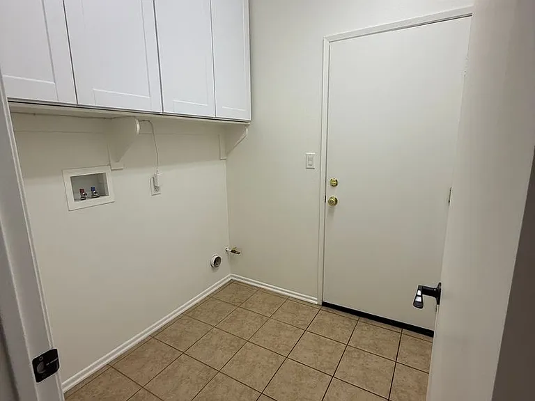 13252 Placentia St — Photo 34