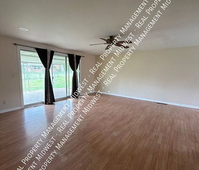 5885 Craftmore Dr — Photo 5