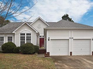 1206 McDowell Farms Dr #91, Charlotte, NC 28217