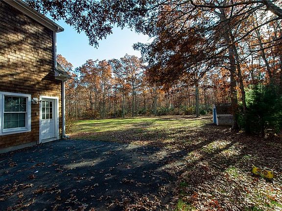 3rd image of 58 Lazywood Ln