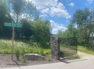 1650 Trinity Ridge Cir #1, De Pere, WI 54115