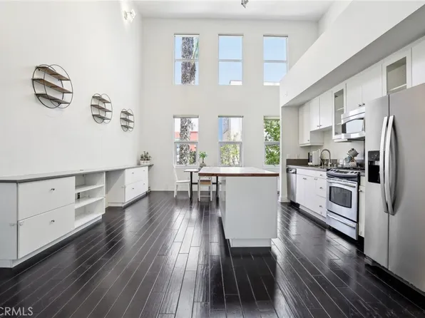 721 N Poinsettia St, Santa Ana, CA 92701